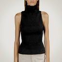 Ribbed sweater with American armholes in merino wool and cashmere